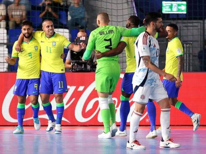 Brasil vence a Costa Rica e avança para as quartas do Mundial de futsal