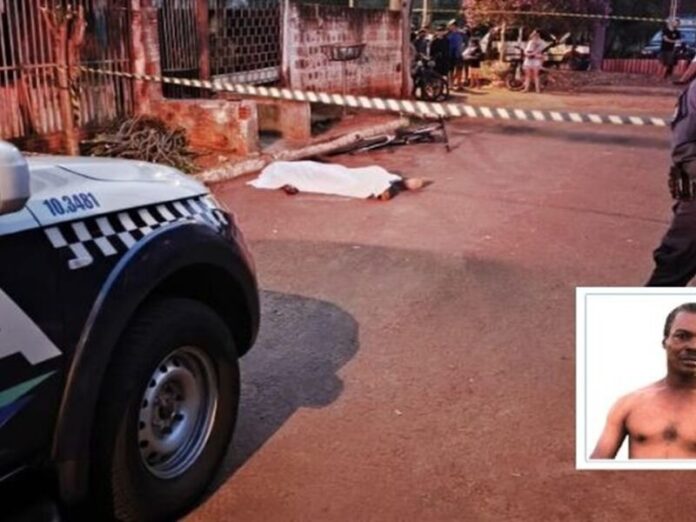Homem é morto na frente de casa após discussão e vizinho é suspeito em Itaporã