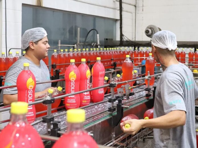 Indústria cresce 3,4% em comparação mensal-anual em MS