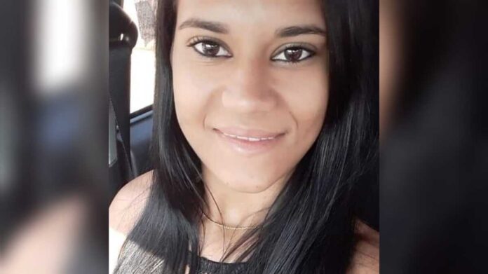 Mulher é encontrada morta em rio de Rochedo