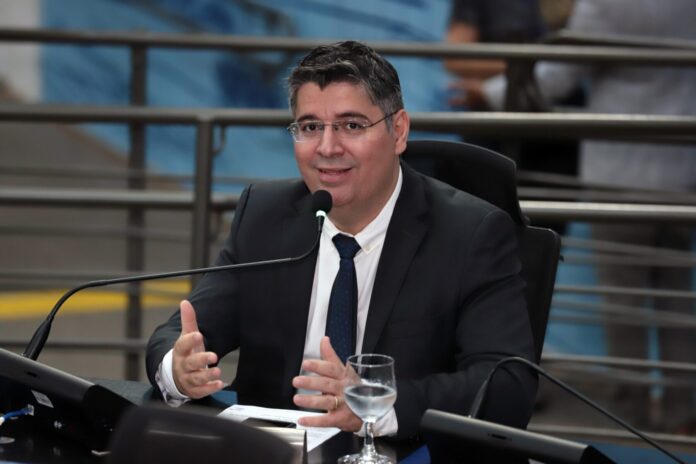 Câmara Municipal aprova Projeto de Lei de Dr. Victor Rocha que cria Programa de Navegação de Pacientes com Câncer de Mama
