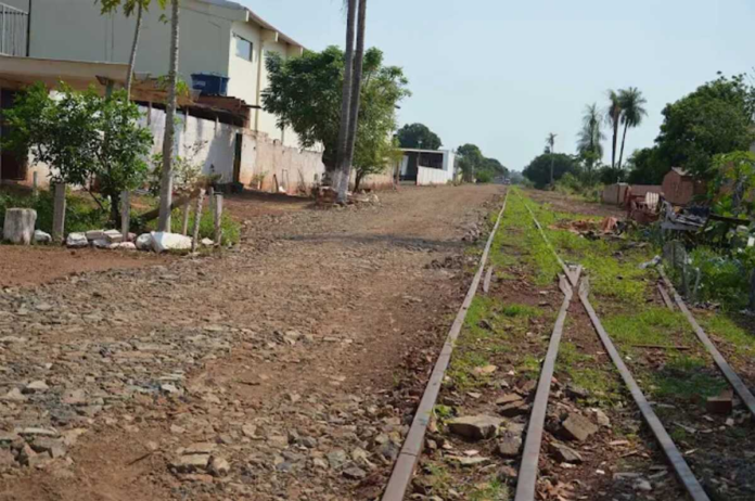 Homem é espancado a pauladas na cabeça e rosto durante briga em Sidrolândia