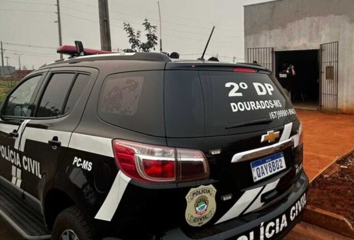 Homem é preso ao tentar bater em pai que negou dinheiro para comprar drogas em Dourados