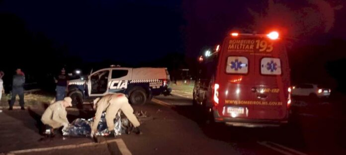 Motociclista morre após bater de frente com carro em Vicentina