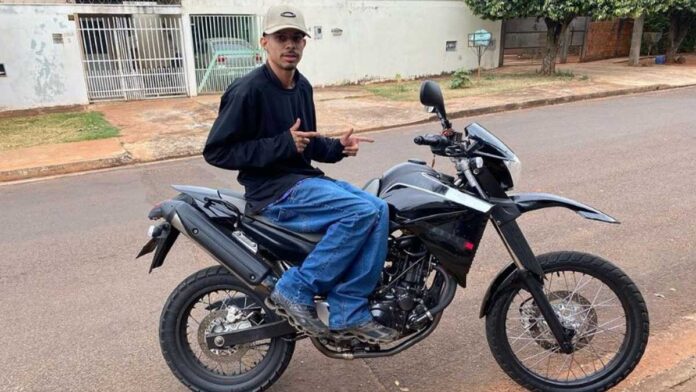 Motociclista morto em batida com ônibus no Jd. Monumento derrapou em pedriscos (vídeo)
