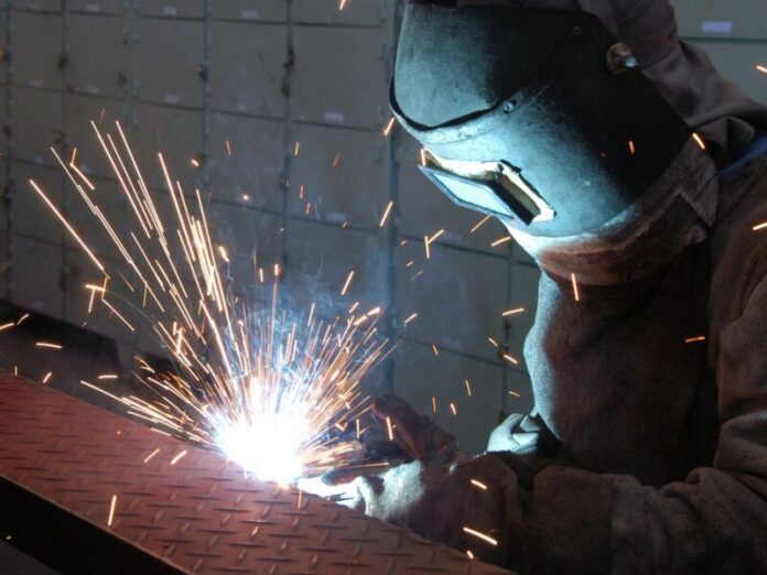 Produtividade na indústria cai 0,3% no segundo trimestre