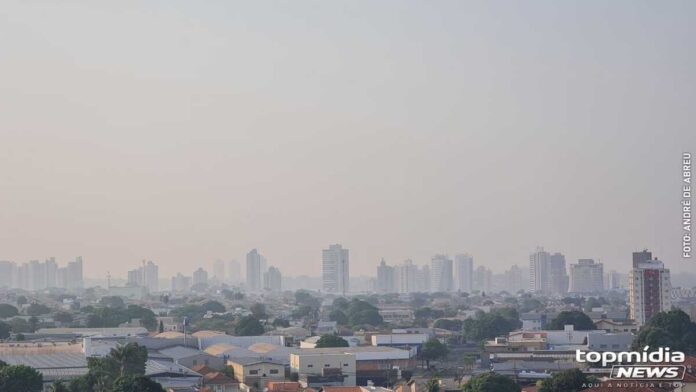 Sábado deve ser de sol e temperaturas altas, com máxima de até 43ºC em MS