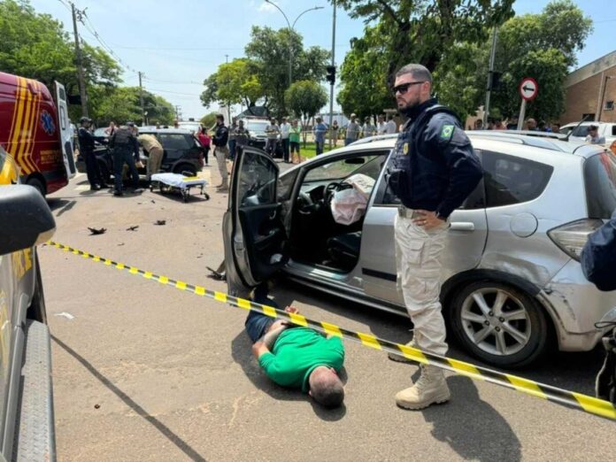 Traficante tenta fugir da PRF, mas causa grave acidente em Nova Andradina