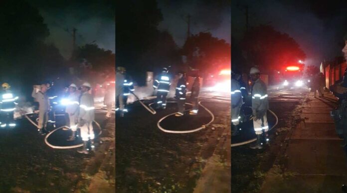 Barracão de escola de samba pega fogo em Campo Grande (vídeo)