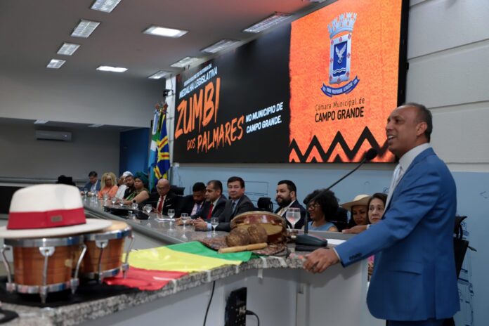 Câmara realiza cerimônia em homenagem ao Dia da Consciência Negra