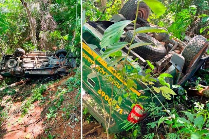 Capotamento deixa cinco feridos na BR-262, em Miranda