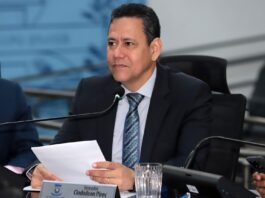 Clodoilson Pires solicita tapa-buraco e melhorias em pontos de ônibus para Campo Grande