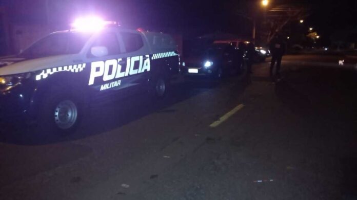 Homem baleado no Caiobá teve irmão assassinado no mesmo lugar há cinco meses (vídeo)