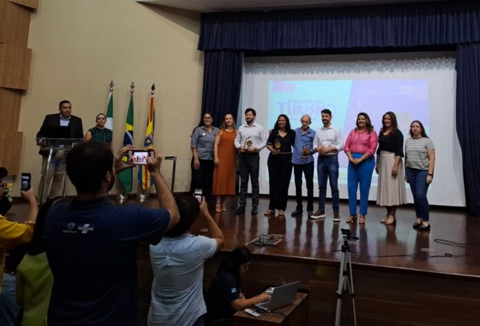 Homenagens e palestras sobre DTI marcam Mostra de Turismo de Campo Grande