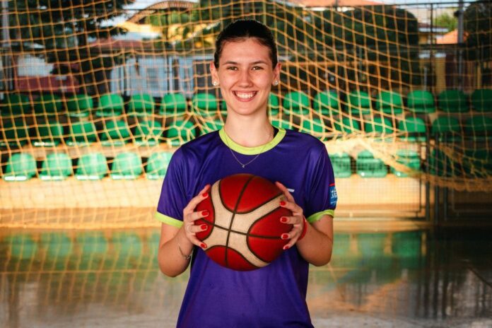 Joanna Acre: a Atleta do Basketball/Sejuvel é destaque em competições nacionais