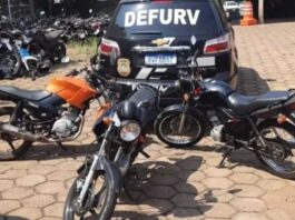 Perseguição policial termina com prisão dois e apreensão de motos clandestinas no Los Angeles