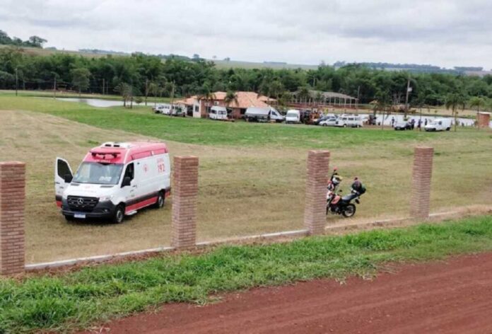 Piloto de paramotor segue internado em estado grave após queda em Dourados