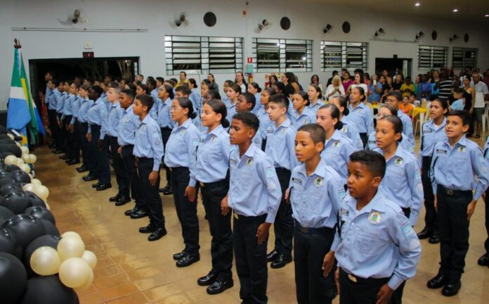 SMAS realiza formatura do Patrulha Mirim em parceria com a Polícia Militar