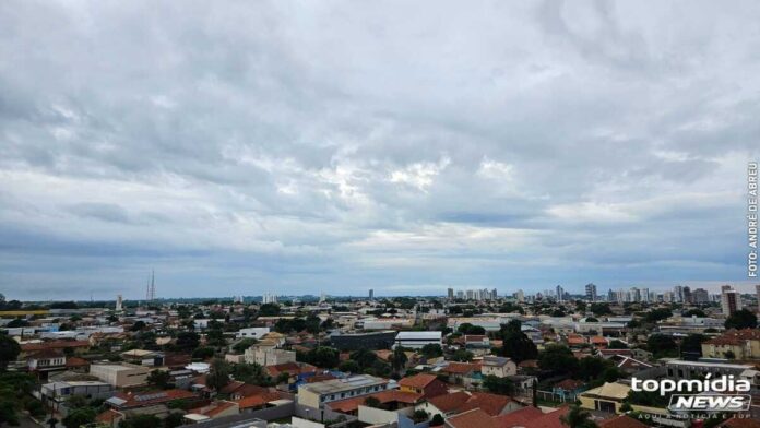 Sábado de Finados deve ser de chuva em MS