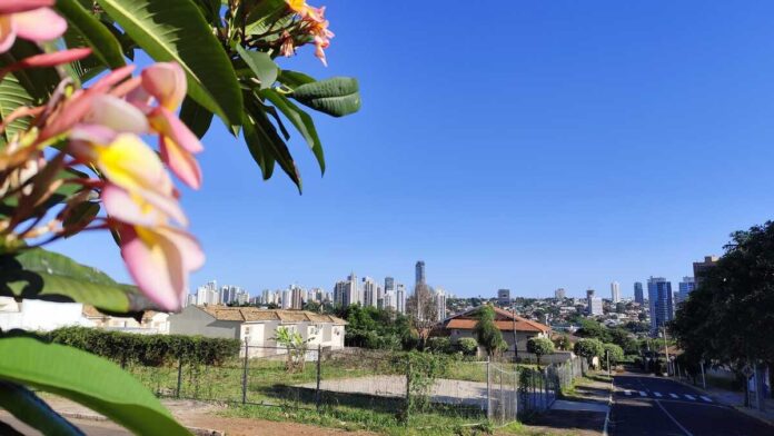 Tempo quente e seco, domingo tem terá calor de 38°C