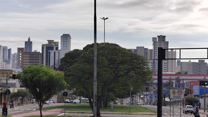 Terça-feira tem probabilidade de chuvas intensas em Mato Grosso do Sul
