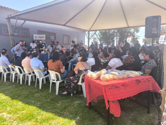 Semadesc participa de inauguração de panificadora comunitária em quilombola no distrito de Anhanduí