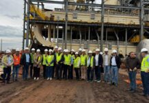 Em Naviraí, Hashioka participa de entregas, anúncios de obras e investimentos
